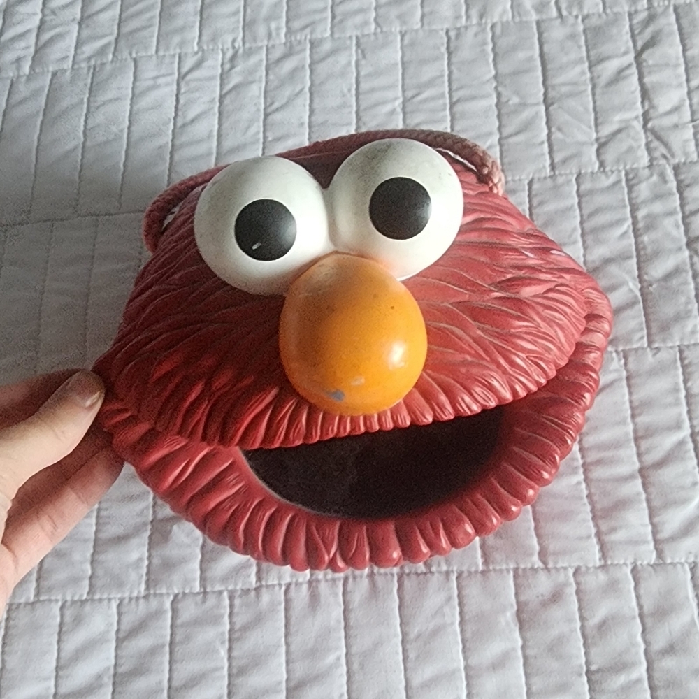 Vintage Elmo Halloween Candy Bucket - Picture 1 of 3